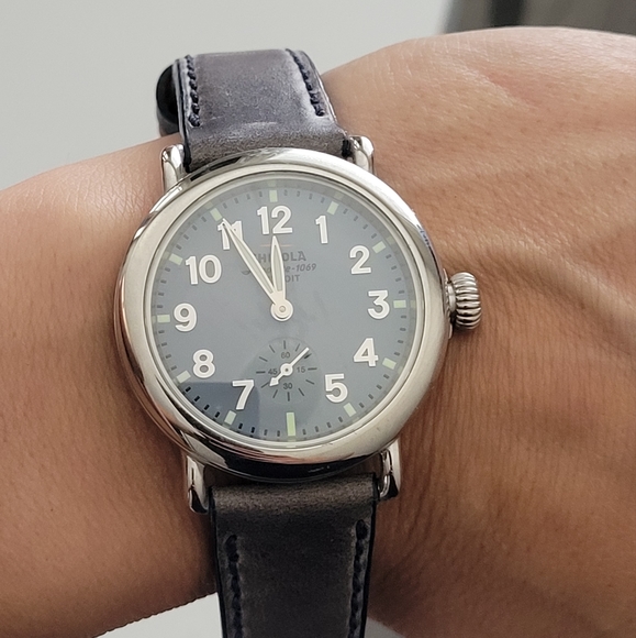 Shinola – Women's Runwell Watch - Picture 11 of 11